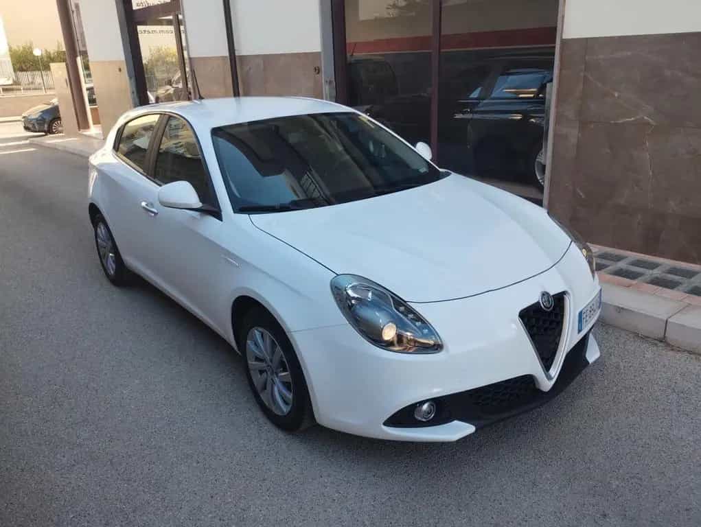 Alfa Romeo Giulietta ROMEO GIULIETTA 1.6 JTDm-2 120 CV Progressi 07/2016-photo-0