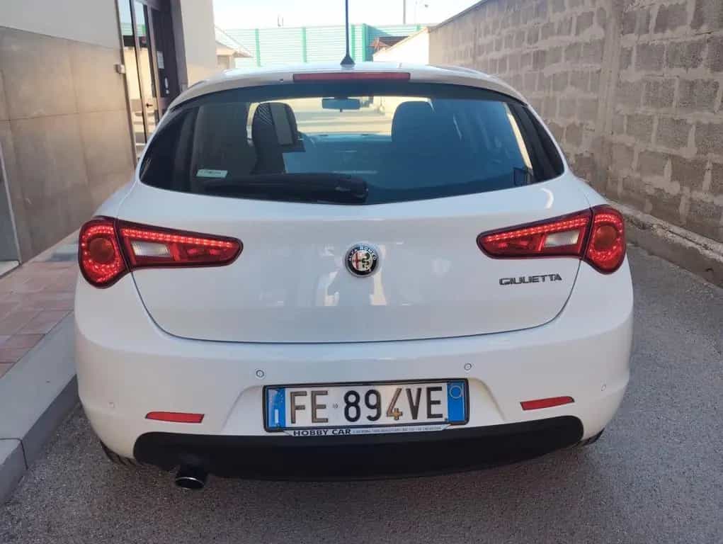 Alfa Romeo Giulietta ROMEO GIULIETTA 1.6 JTDm-2 120 CV Progressi 07/2016-photo-4