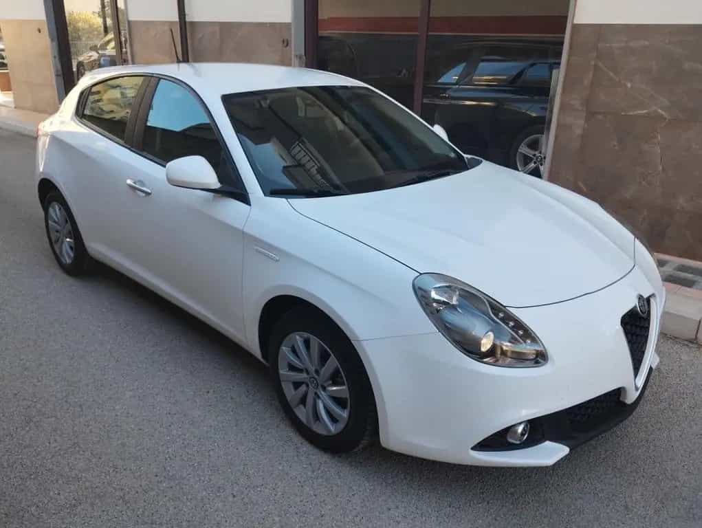 Alfa Romeo Giulietta ROMEO GIULIETTA 1.6 JTDm-2 120 CV Progressi 07/2016-photo-6