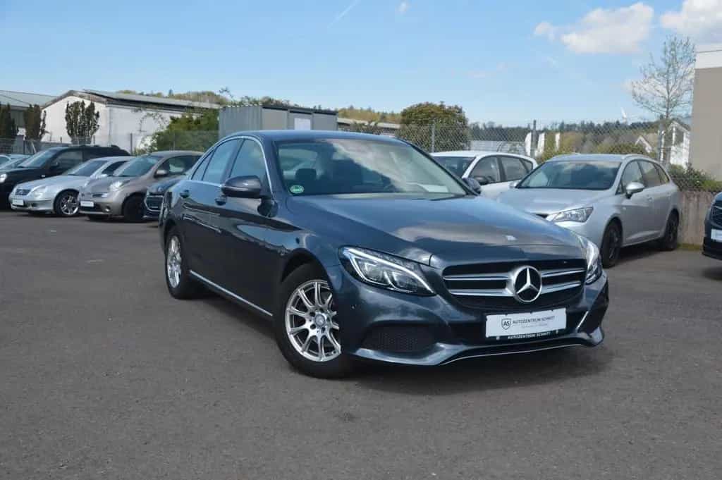 Mercedes-Benz C-Class 200 Limousine CGI AUTOMATIK/GARANTIE/TÜV-NEU 09/2016-photo-1