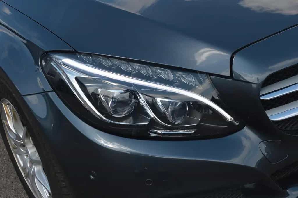 Mercedes-Benz C-Class 200 Limousine CGI AUTOMATIK/GARANTIE/TÜV-NEU 09/2016-photo-11
