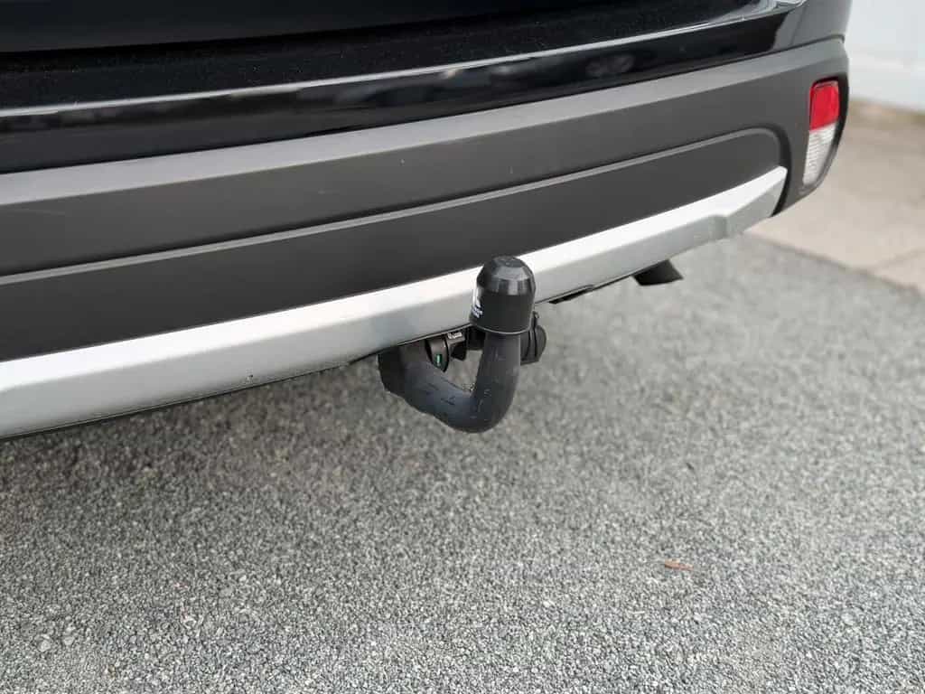 Mitsubishi Outlander SUV-Star+ 4WD LED*AHK*NAVI 04/2016-photo-4