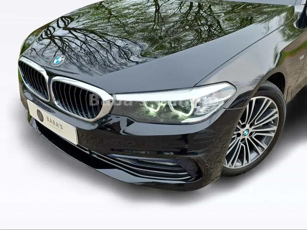 BMW 5 Series 540i Touring xDrive Sport Line 04/2018-photo-25