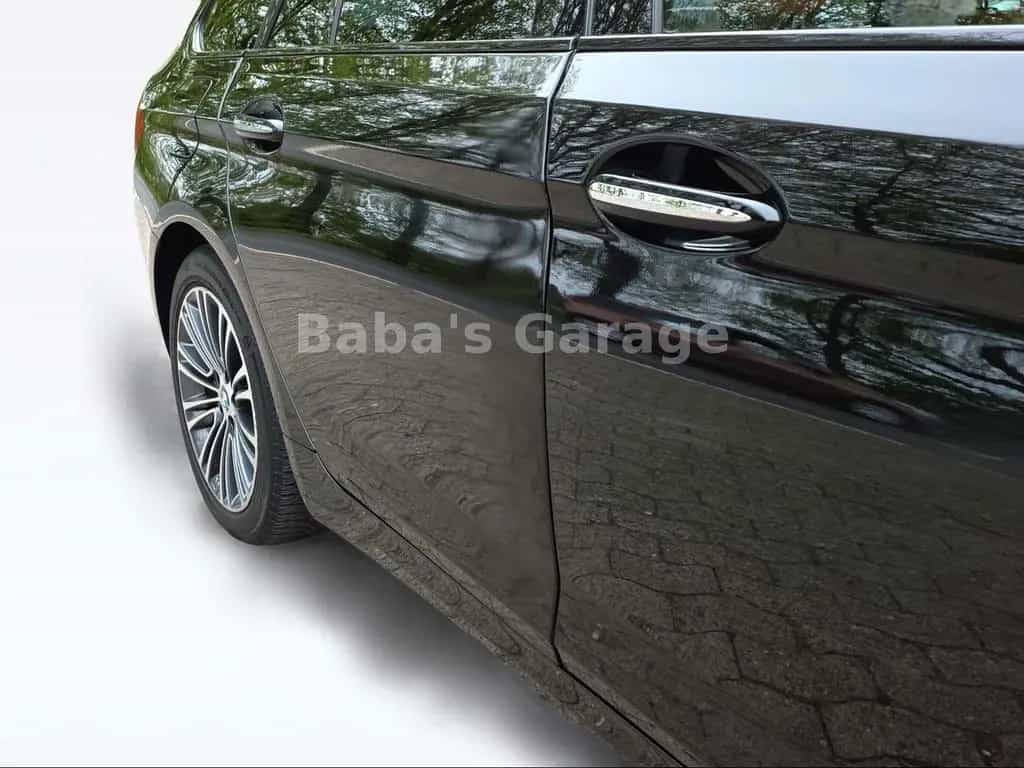 BMW 5 Series 540i Touring xDrive Sport Line 04/2018-photo-28