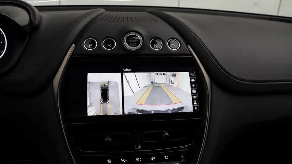 Aston Martin DBX 4.0 V8 707, Carbon, Sitzbelüft, AHK, Pano 02/2023-photo-14