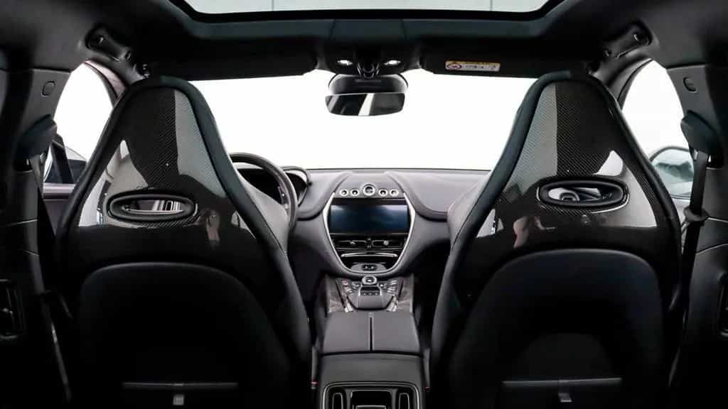 Aston Martin DBX 4.0 V8 707, Carbon, Sitzbelüft, AHK, Pano 02/2023-photo-19