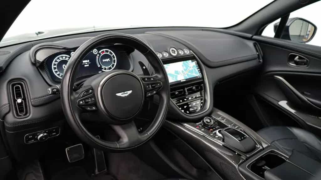 Aston Martin DBX 4.0 V8 707, Carbon, Sitzbelüft, AHK, Pano 02/2023-photo-7