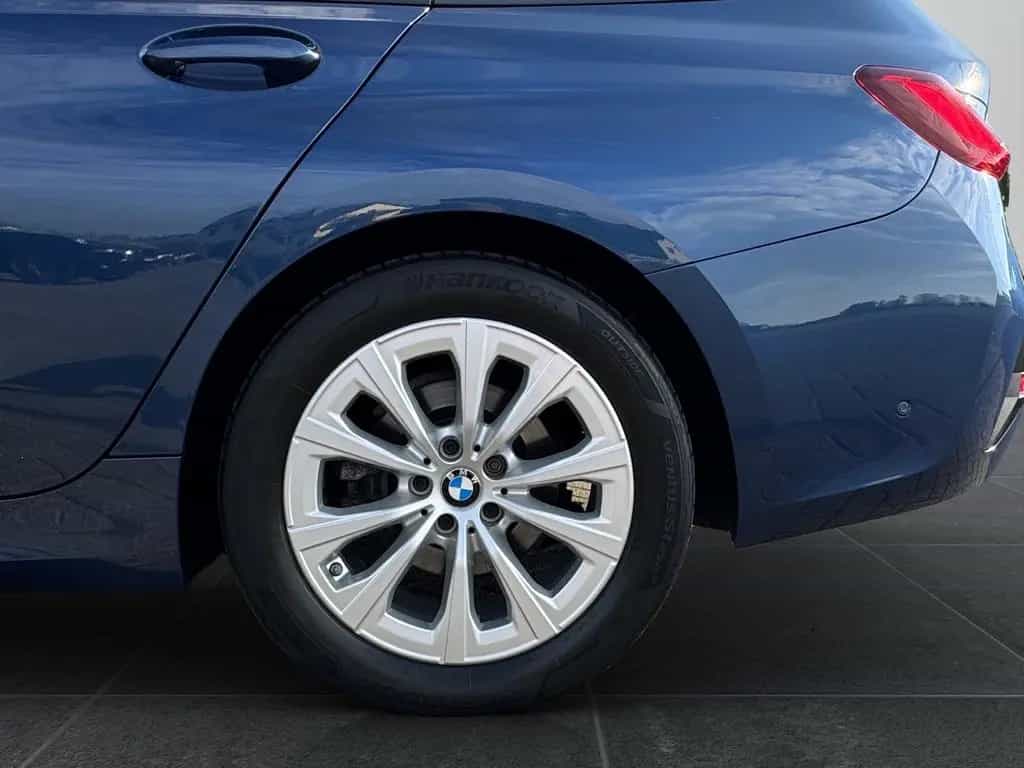 BMW 320 d Touring Leder/Laser/Keyless/AHK/360°/HuD 08/2020-photo-26