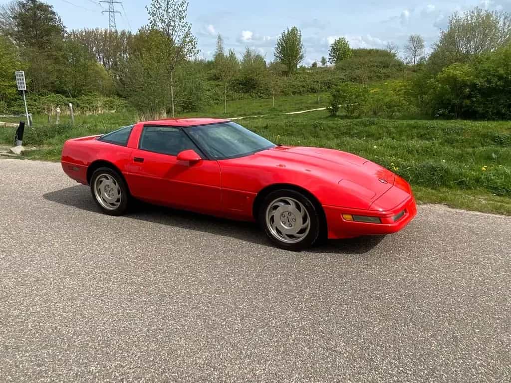 Corvette C4 Targa  LT1 Top gepflegt Rostfrei 07/1996-photo-2