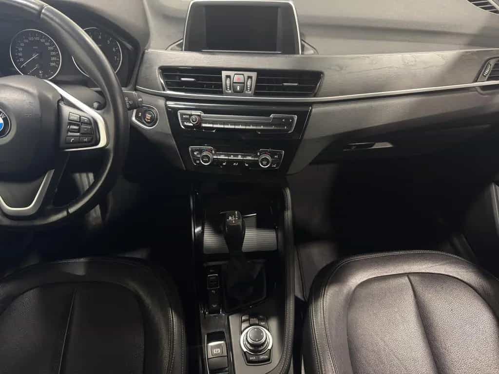 BMW X1 xDrive 20 i xLine *NAVI*LED*INDIVIDUAL*KAMERA 02/2016-photo-14