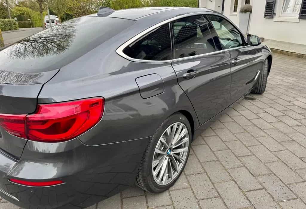 BMW 3 Series 330d xDrive Gran Turismo Luxury Line | HUD | 05/2019-photo-3