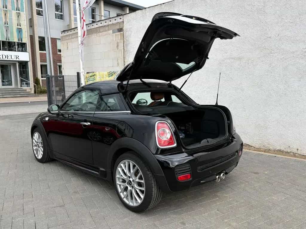 MINI Cooper SD Coupé -JohnCooperWorks- 06/2013-photo-11