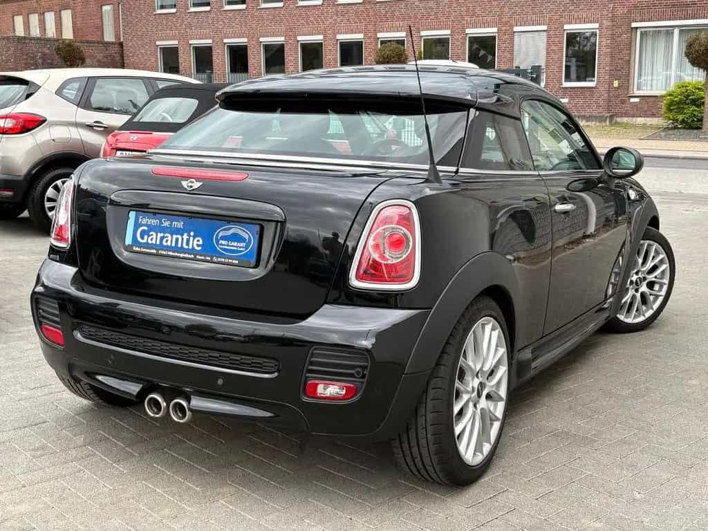 MINI Cooper SD Coupé -JohnCooperWorks- 06/2013-photo-2