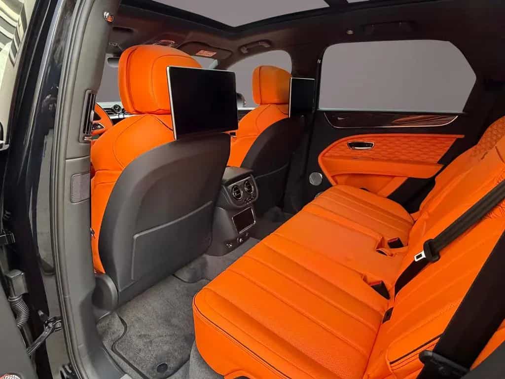 Bentley Bentayga V8 SPEED - AKRAPOVIC - CARBON BREMSEN null-photo-14