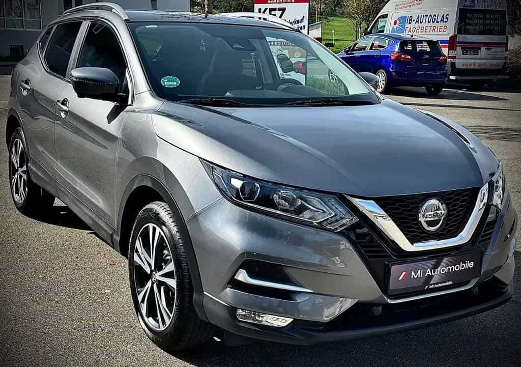 Nissan Qashqai N-Connecta*360Kamera*Navi*Pano*LED*Keyle 10/2018-photo-1