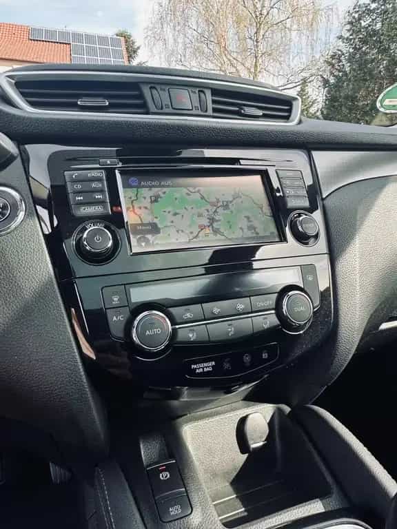 Nissan Qashqai N-Connecta*360Kamera*Navi*Pano*LED*Keyle 10/2018-photo-10