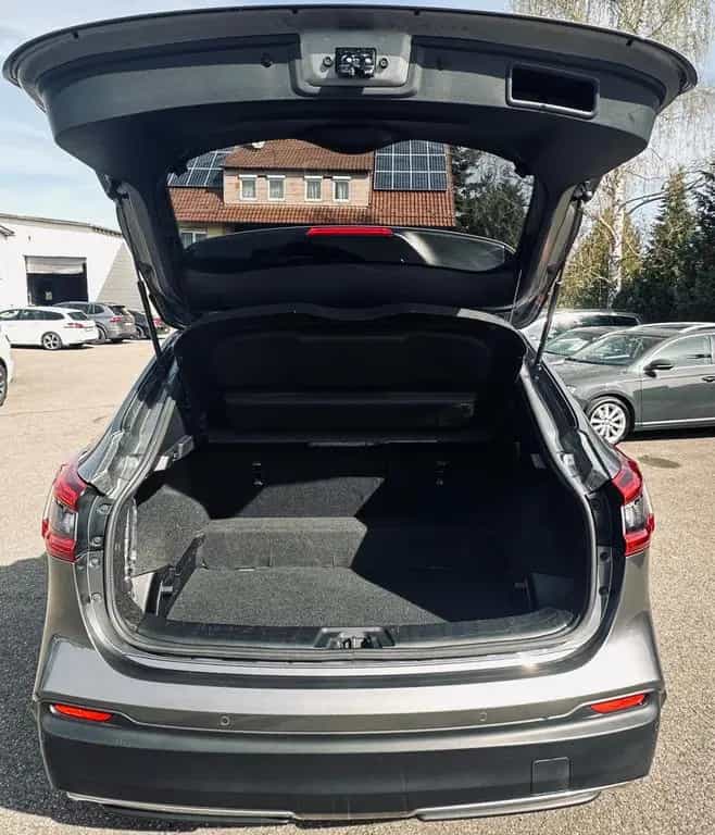 Nissan Qashqai N-Connecta*360Kamera*Navi*Pano*LED*Keyle 10/2018-photo-23