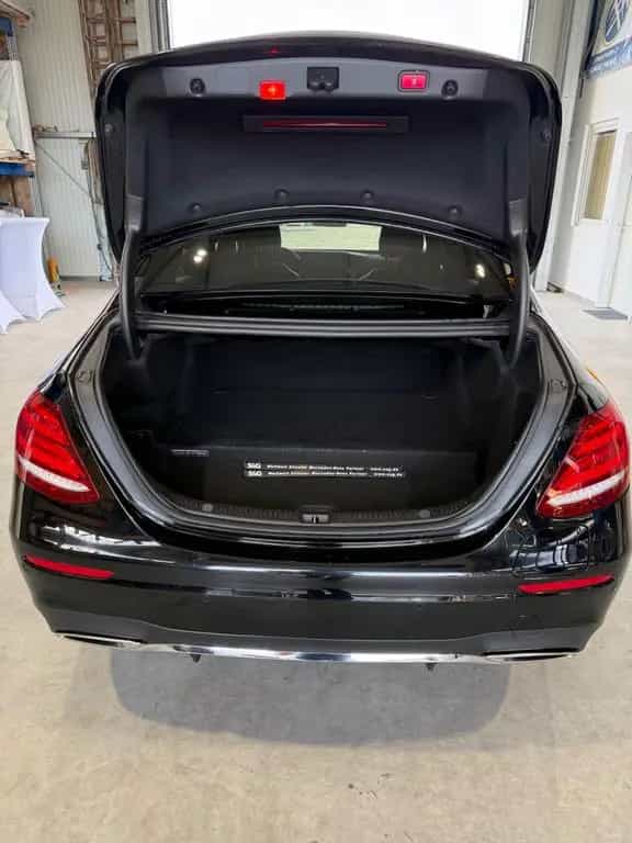 Mercedes-Benz E-Class 350 E AMG Line 05/2018-photo-12