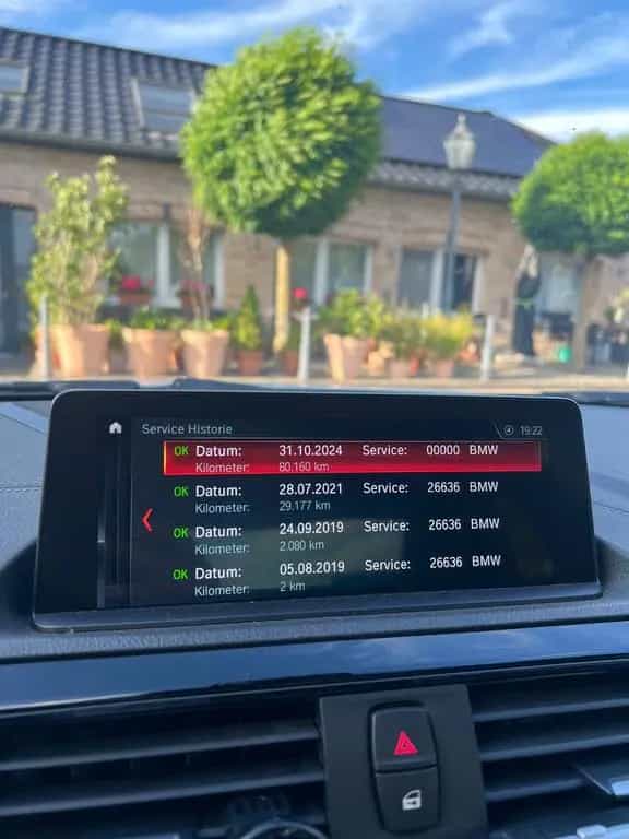 BMW M2 Competition 09/2019-photo-12
