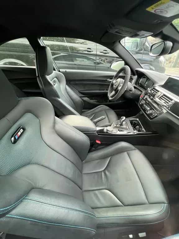BMW M2 Competition 09/2019-photo-9