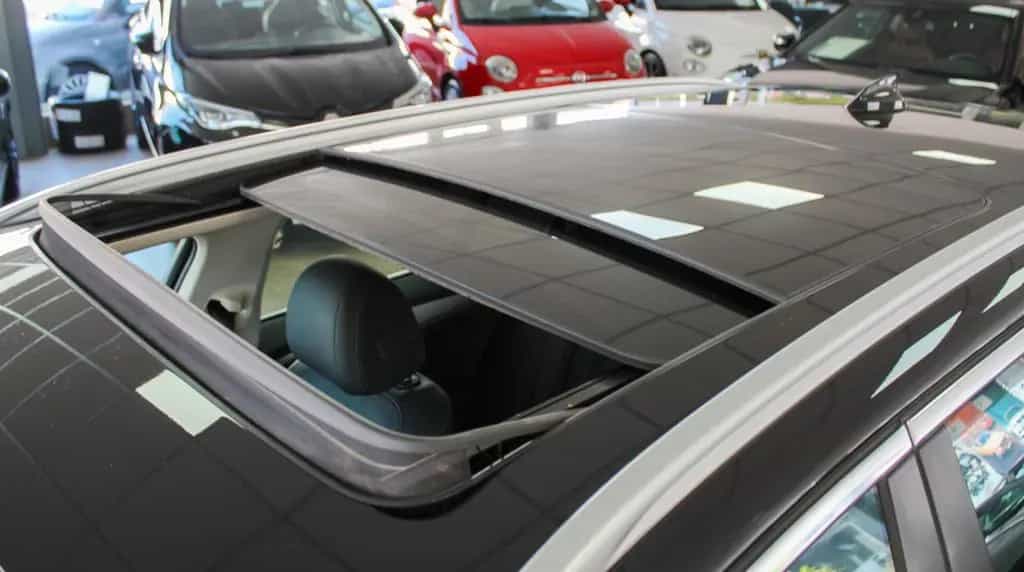 BMW 5 Series 520d Touring Pano Leder Kamera AHK 1.Hand 04/2022-photo-3