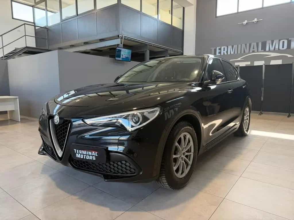 Alfa Romeo Stelvio 2.2 Turbodiesel 160 CV AT8 RW 01/2019-photo-4