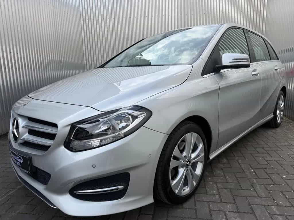 Mercedes-Benz B-Class 180 Automatik Euro 6 Navi Top Zustand 06/2017-photo-3