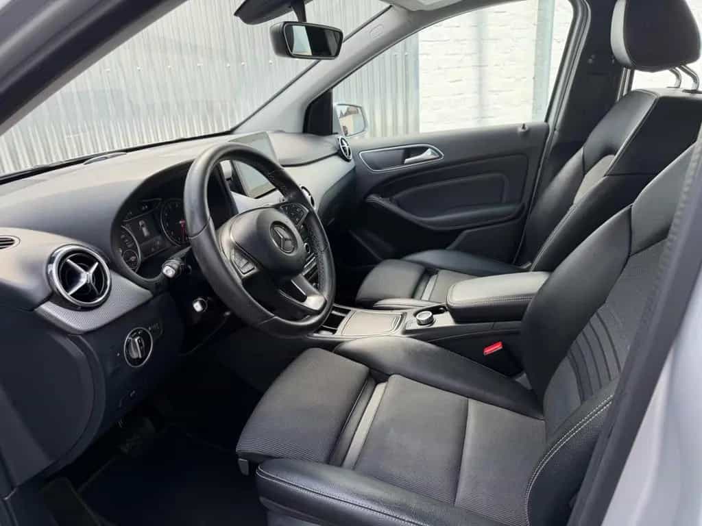 Mercedes-Benz B-Class 180 Automatik Euro 6 Navi Top Zustand 06/2017-photo-8