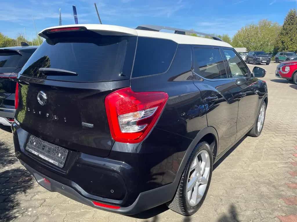 Ssangyong Tivoli Grand 1.5T Fizz Automatik 09/2022-photo-3