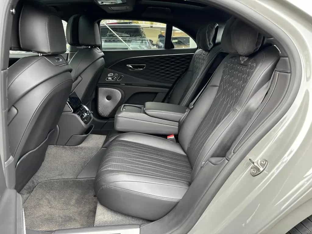Bentley Flying Spur W12 Mansory Exclusive Black Line B&O 11/2021-photo-20