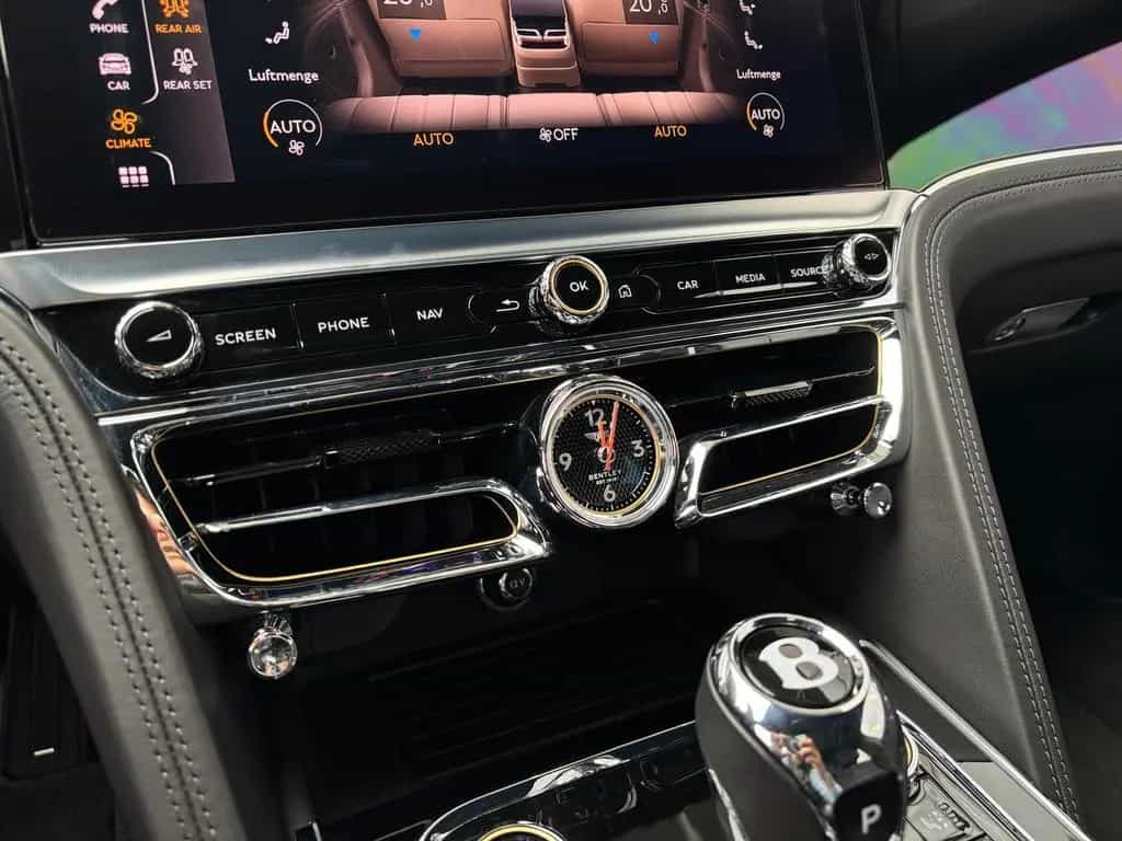 Bentley Flying Spur W12 Mansory Exclusive Black Line B&O 11/2021-photo-28