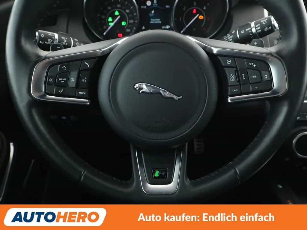 Jaguar E-Pace D240 R-Dynamic SE AWD Aut.*NAVI*LED*ACC* 12/2020-photo-18