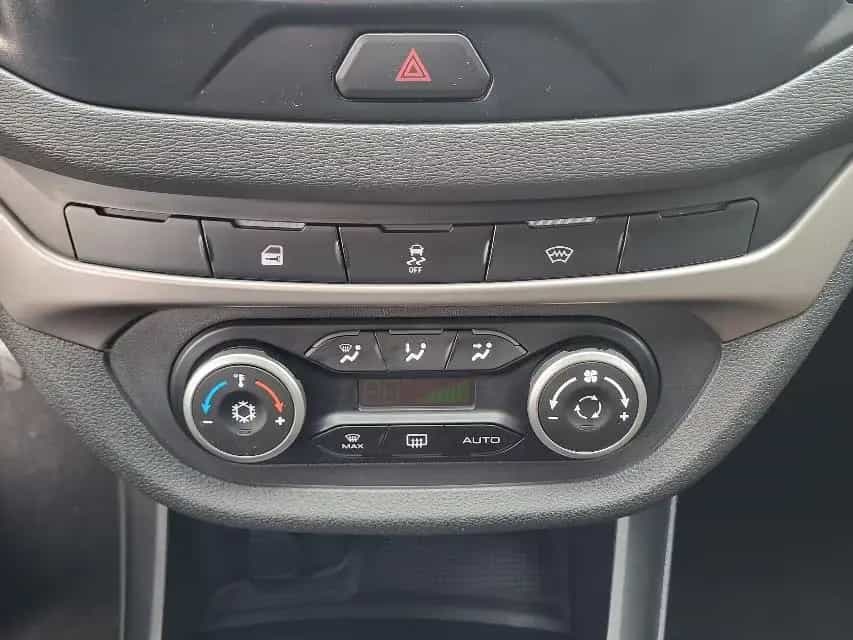 Lada Vesta SW 1.6  LUXUS+KLIMAAUTOMATIK+KAMERA+1.HAND 07/2018-photo-20