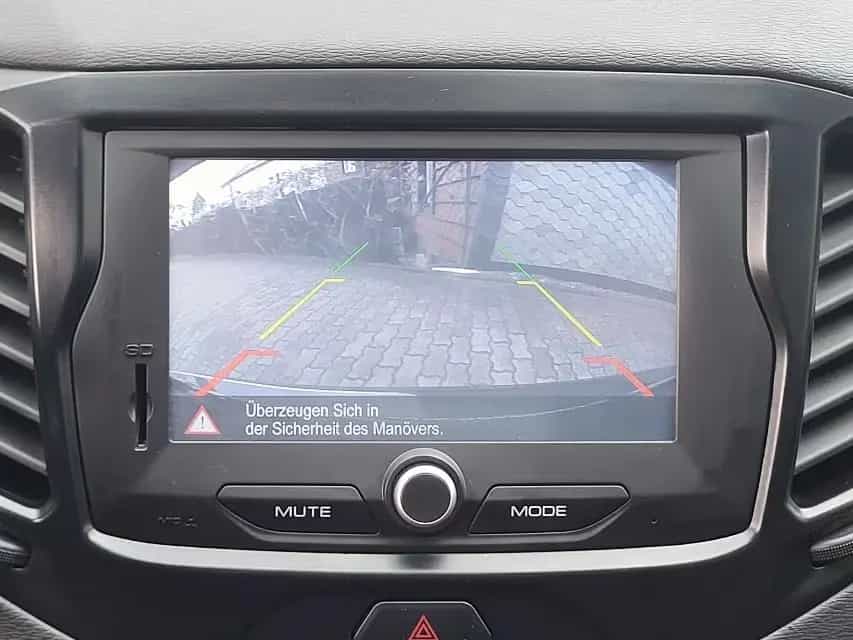 Lada Vesta SW 1.6  LUXUS+KLIMAAUTOMATIK+KAMERA+1.HAND 07/2018-photo-25