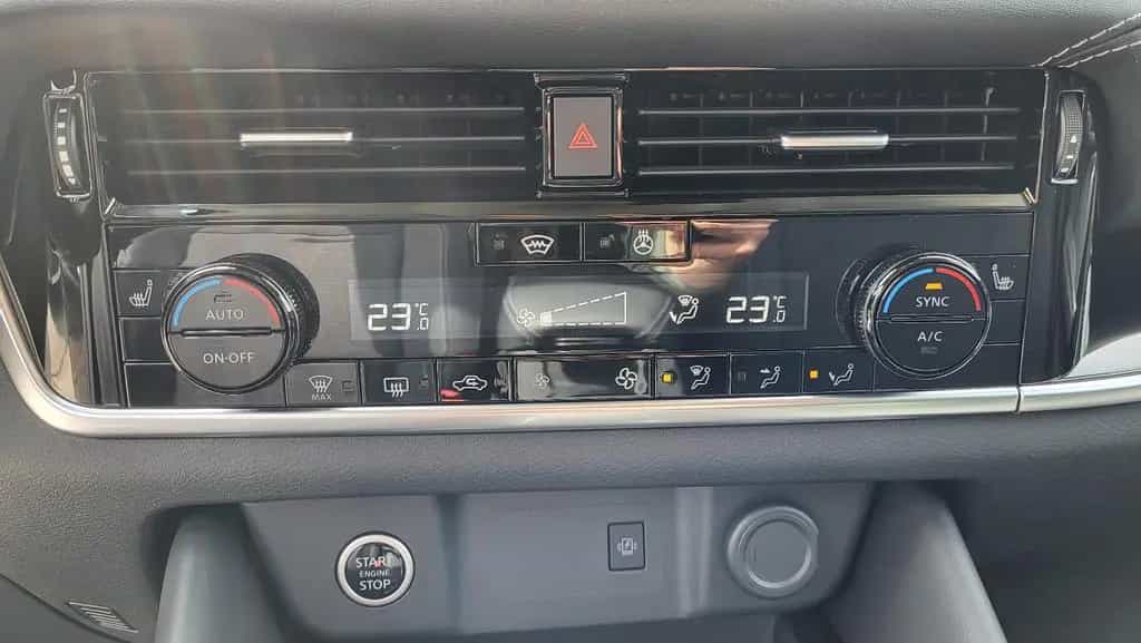 Nissan Qashqai N-Connecta 08/2022-photo-11