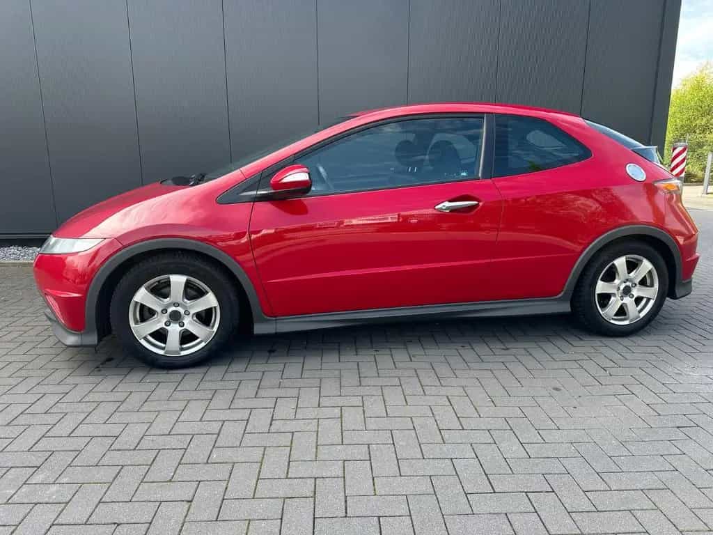 Honda Civic Lim. 3-trg. 1.8 Type S *75000km* 02/2008-photo-2
