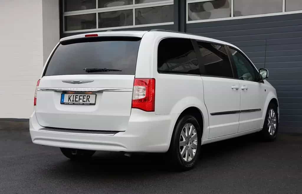Chrysler Voyager V6/AHK/LPG/7-Sitzen/KAMERA/DVD/AMBIE/R17 12/2015-photo-6