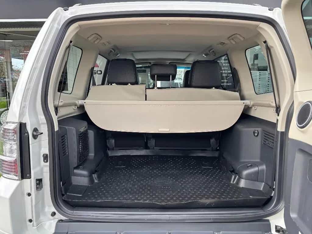Mitsubishi Pajero 5-TFinal Edition 3.2 DI-D AT*STANDHEIZUNG 08/2018-photo-14