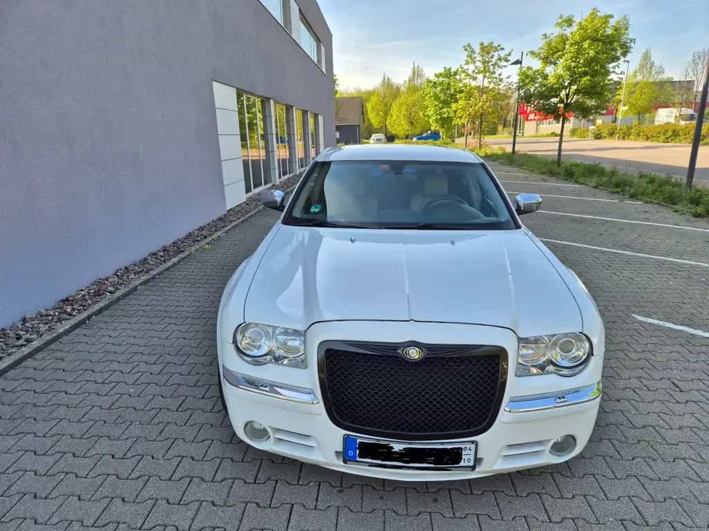 Chrysler 300C 3.0 CRD Autom. - Sommerauto HU 04/2028 12/2007-photo-1