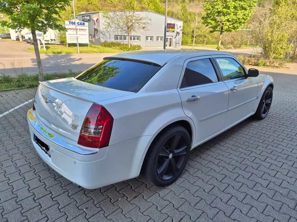 Chrysler 300C 3.0 CRD Autom. - Sommerauto HU 04/2028 12/2007-photo-3