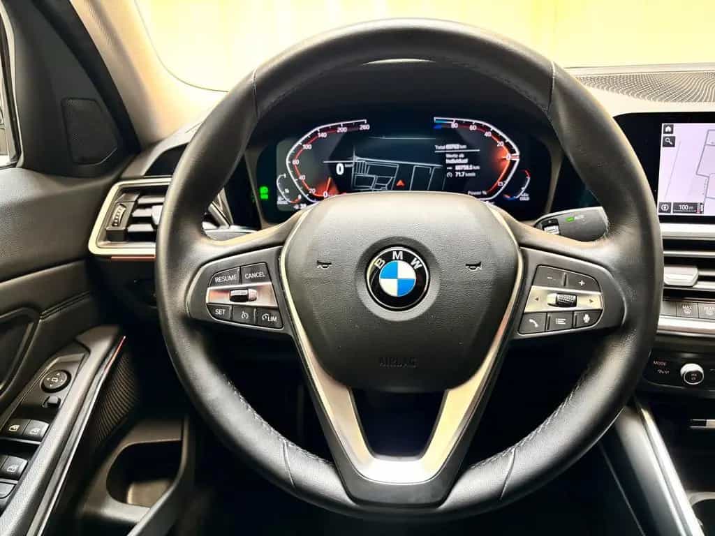 BMW 320 3er - 320 d Sport Line|Live Cockpit|LED|PDC 02/2022-photo-9
