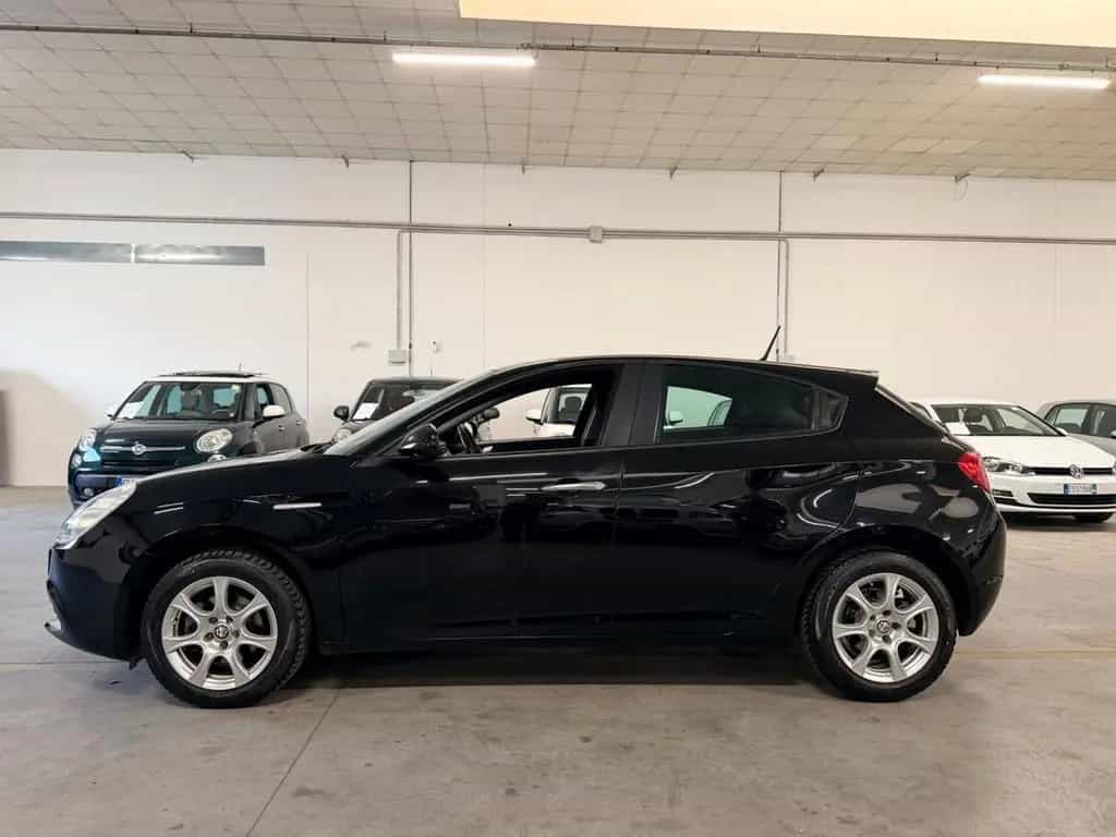 Alfa Romeo Giulietta 1.4 Turbo 105 CV Progressio 04/2012-photo-5