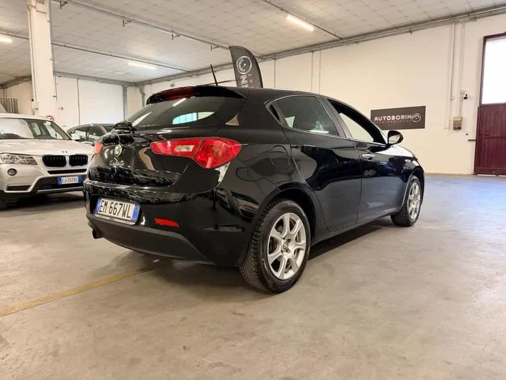 Alfa Romeo Giulietta 1.4 Turbo 105 CV Progressio 04/2012-photo-8