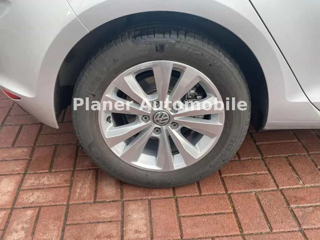 Volkswagen Golf VII Lim. Comfort. Xenon Sitzh. HU/AU neu 11/2017-photo-13