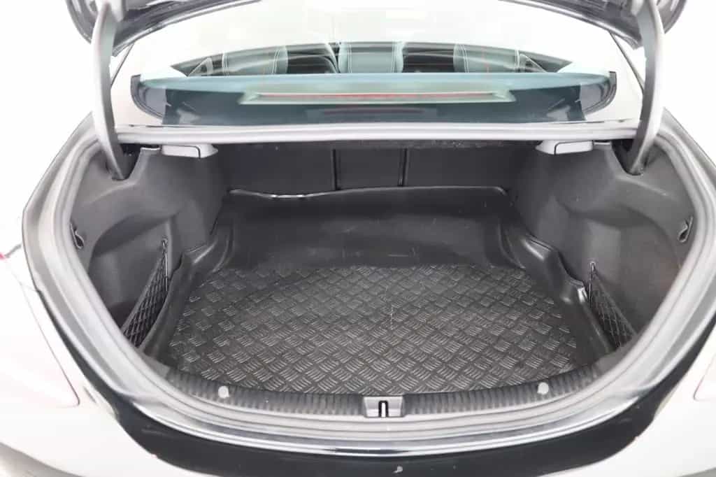 Mercedes-Benz C 180 Exclusive+Avantgarde LED+Nav+SHZ+8f.Bereif 05/2019-photo-14