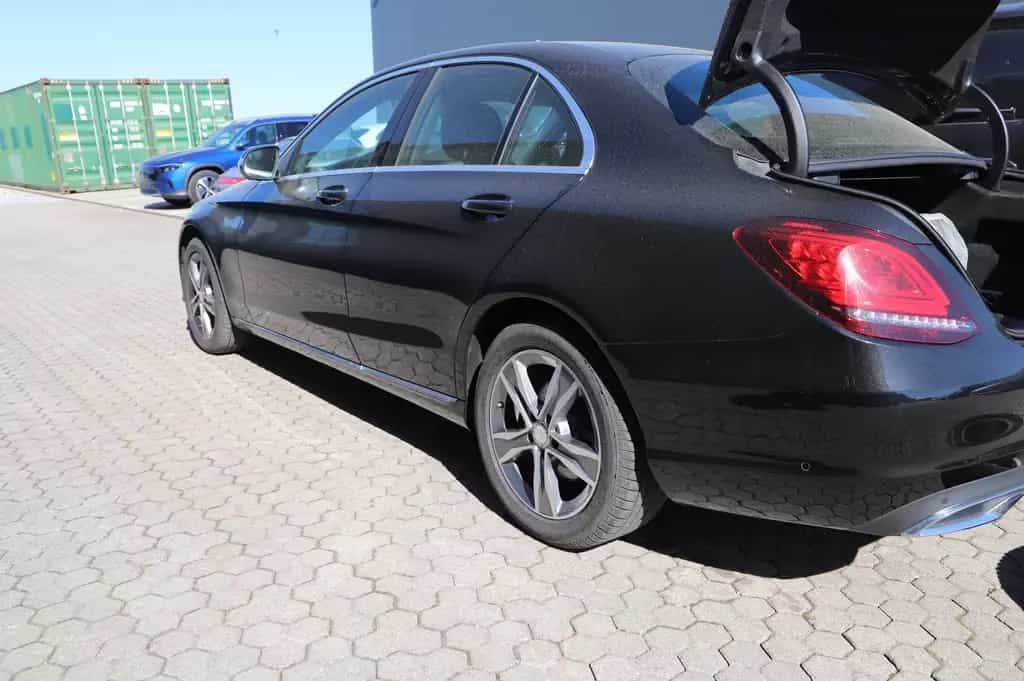 Mercedes-Benz C 180 Exclusive+Avantgarde LED+Nav+SHZ+8f.Bereif 05/2019-photo-15