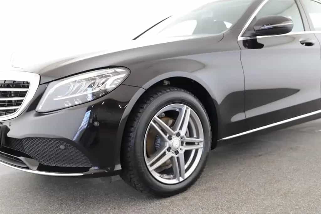 Mercedes-Benz C 180 Exclusive+Avantgarde LED+Nav+SHZ+8f.Bereif 05/2019-photo-4