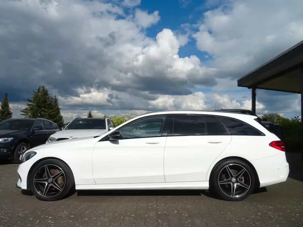 Mercedes-Benz C 180 T AMG LED NAVI LEDER PDC SHZ BLUET. 09/2015-photo-4