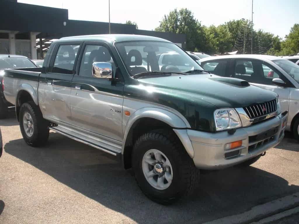 Mitsubishi L200 2.5 TDI 4WD Double Cab GLS Air 04/2004-photo-3