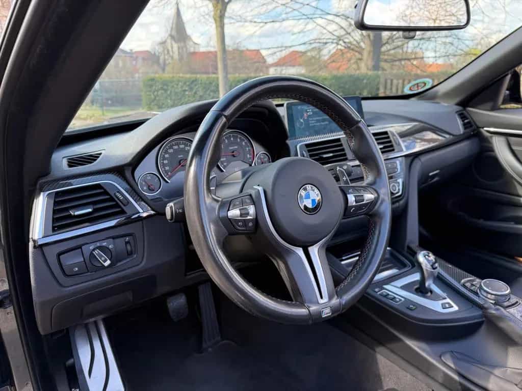 BMW M4 Cabrio M4 Carbon Shadow 05/2016-photo-10